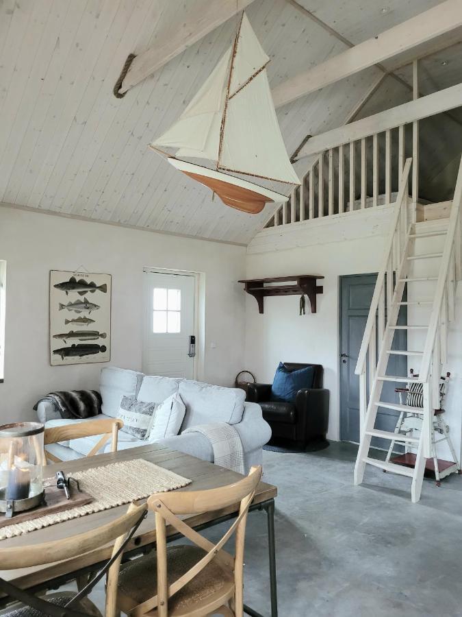 Litet Hus I Mysig By Naera Havet Villa Ystad Eksteriør bilde