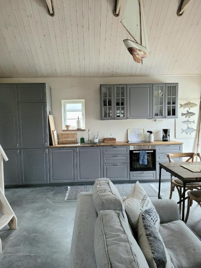 Litet Hus I Mysig By Naera Havet Villa Ystad Eksteriør bilde